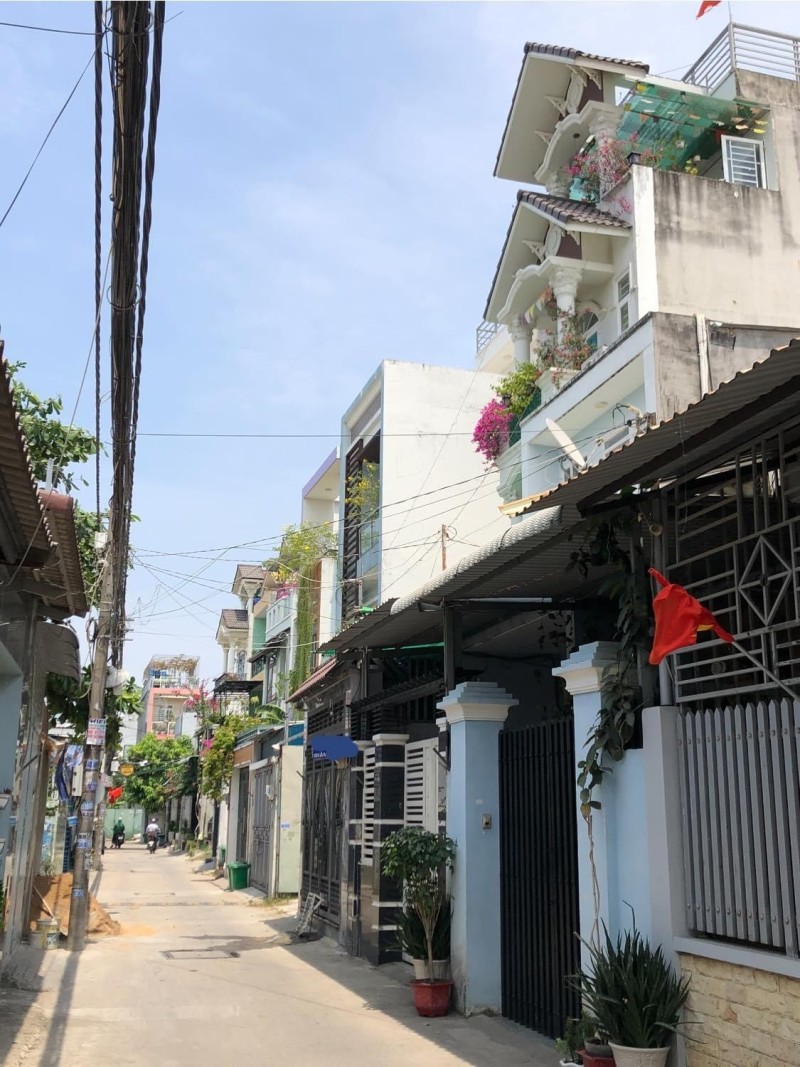 Bán nhà đường số 48, Hiệp Bình Chánh, Thủ Đức, TP HCM, DT 100m2, 2 tầng. Giá 6,25 tỷ, sổ hồng. Liên hệ 0933125879!