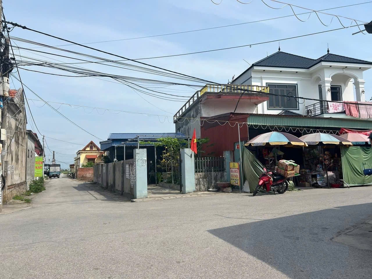 61m² mặt đường Xuân La – Thanh Sơn Ngang rộng hiếm, phù hợp đầu tư ZALO 0567 222 555