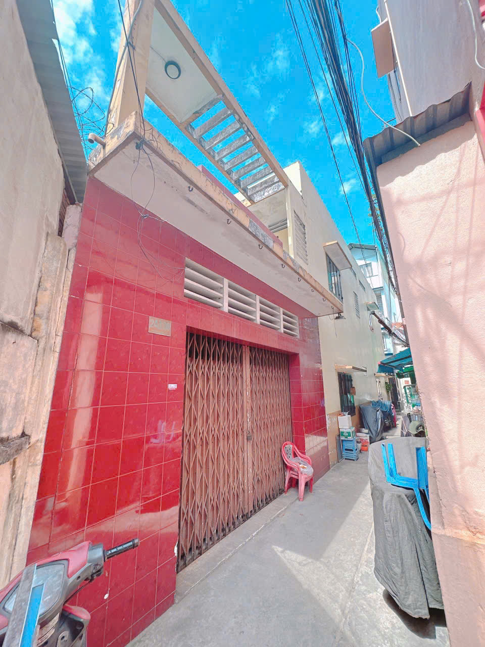 243/28 phan đình Phùng p 15 phú nhuận chính chủ bán 166m 15.9 tỉ