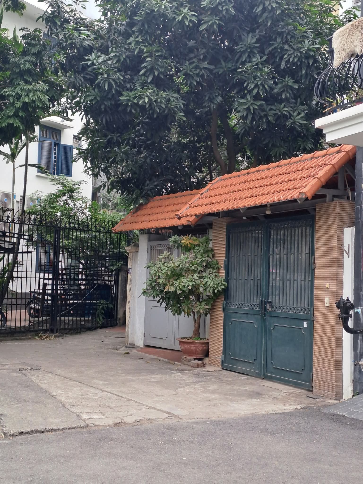 MẶT HỒ TRÚC BẠCH – 50M² – 5 TẦNG – VIEW HỒ TÂY – TUYỆT PHẨM BA ĐÌNH Vị trí xứng tầm tinh hoa – đẹp và hiếm bậc nhất Hà Nội