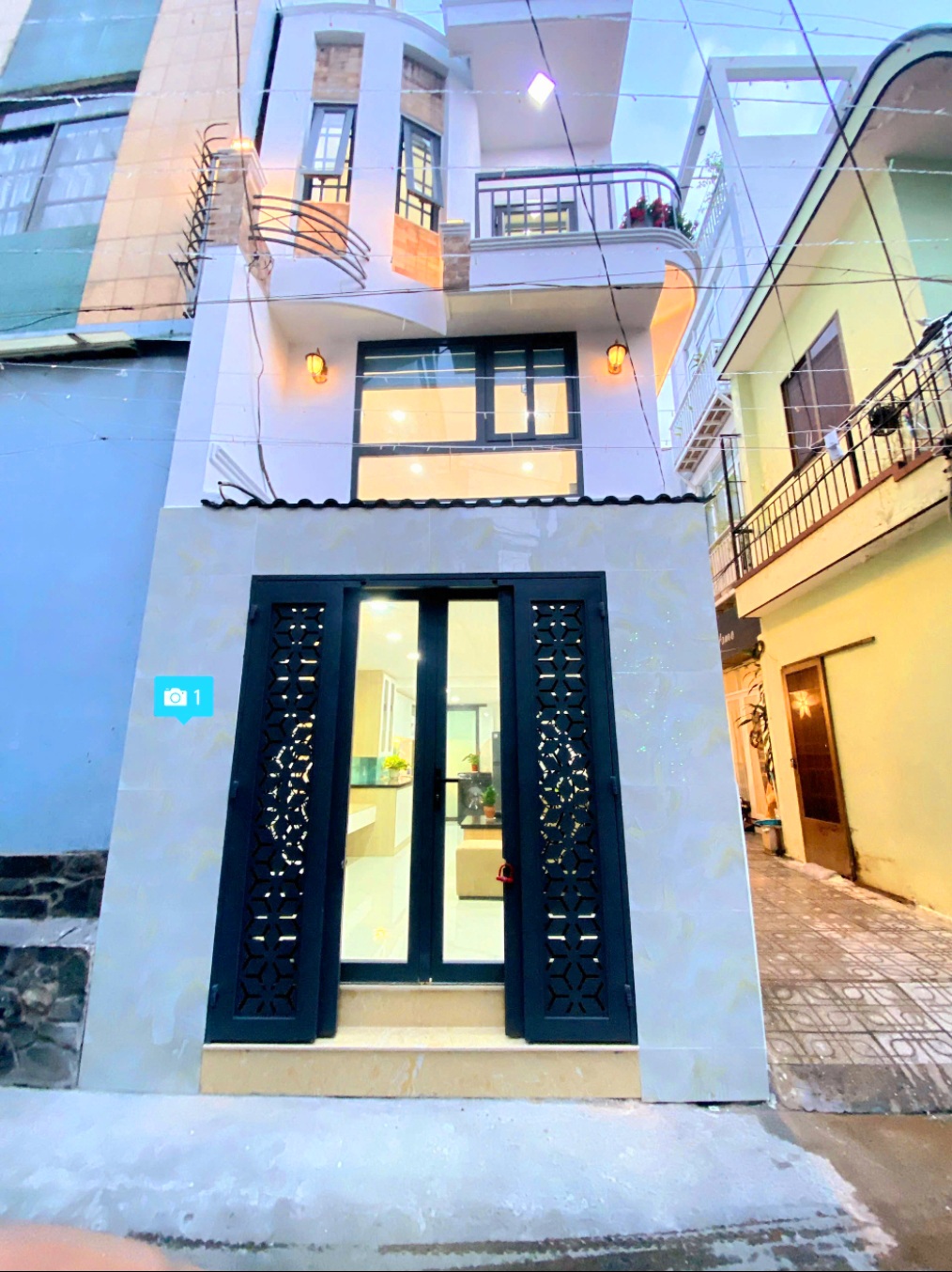 LÔ GÓC PHAN XÍCH LONG – BÌNH THẠNH ,Ô TÔ TẢI – FULL NỘI THẤT – CÁCH Q1 500M Giá chào: 6,95 TỶ (TL)