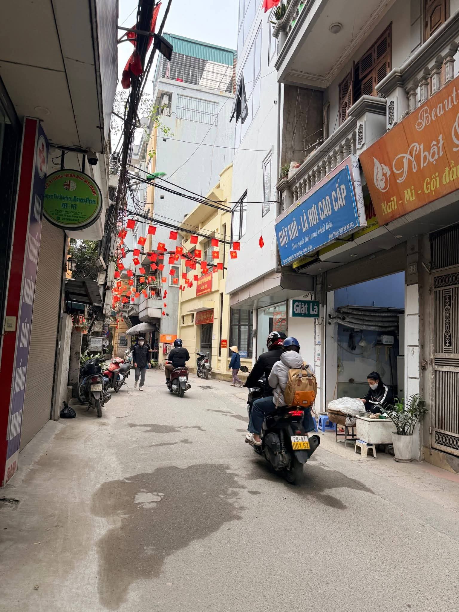 NGÕ PHỐ - LẠC LONG QUÂN ĐẸP BẬC NHẤT TÂY HỒ -Ô TÔ- KINH DOANH- NHÀ MẶT NGÕ THÔNG TỨ BỀ - THÍCH HỢP VỪA KINH DOANH , Ở VÀ CHO THUÊ GIÁ 15.2 TỶ