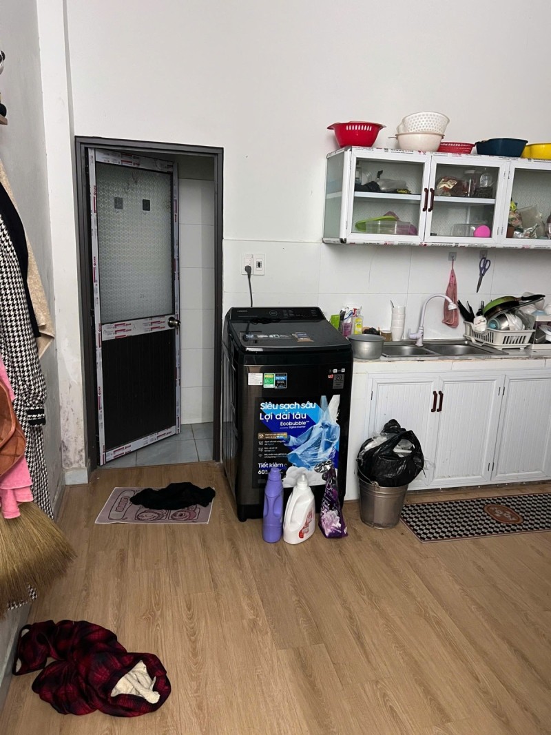 ♣ 60m ra MT Hà Huy Tập, 66m2, ngang 4.2m vuông, C4 sạch sẽ, sân rộng, 3.1 tỷ