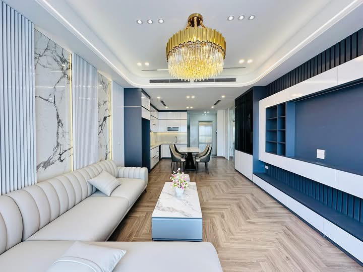 NHÀ PHÂN LÔ- PHỐ MẠC THÁI TỔ- DT 53M- 7 TẦNG- 7 NGỦ- THANG MÁY- GARA Ô TÔ- NỘI THẤT XỊN.