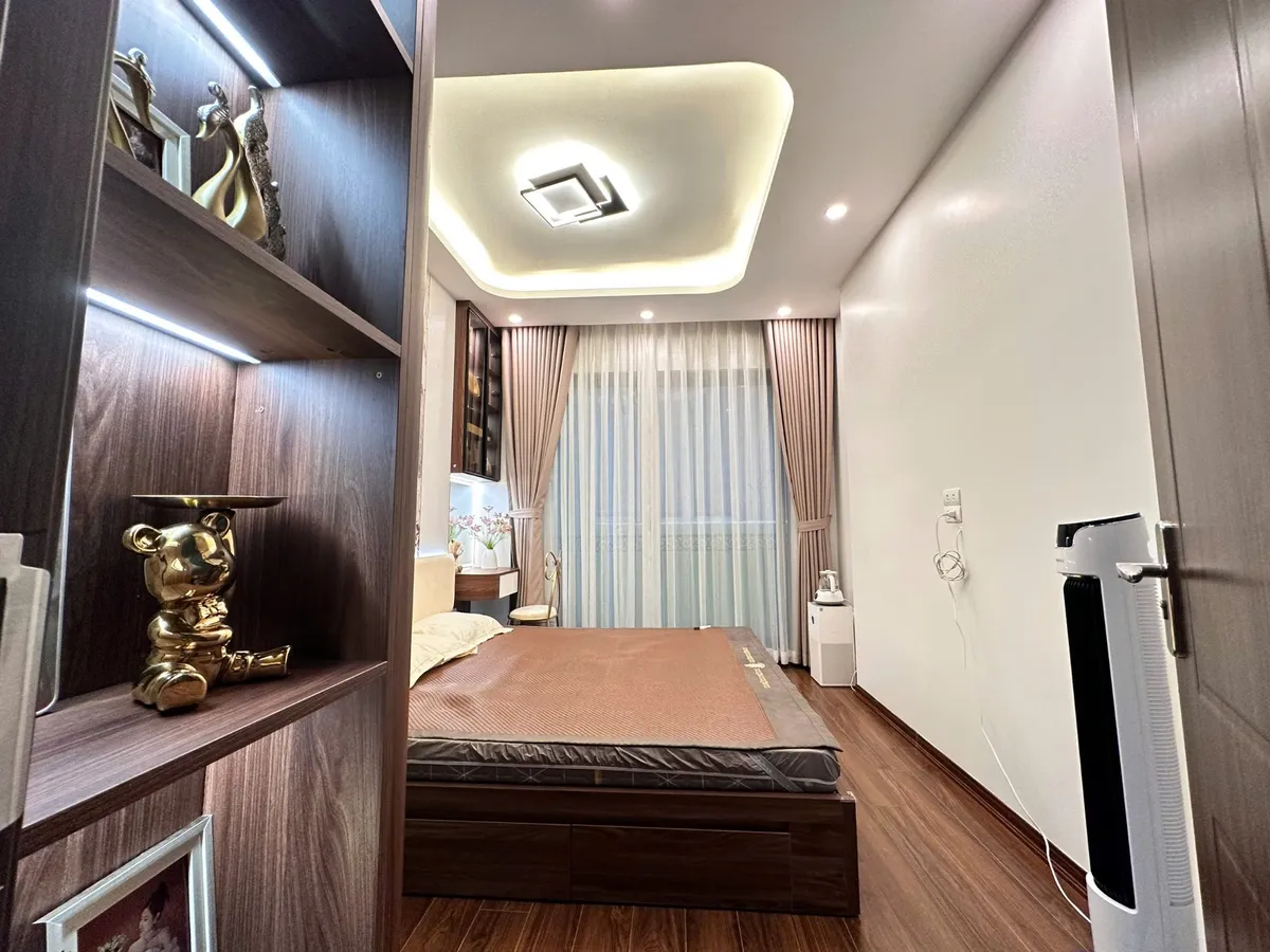 HOT HIT THANH XUÂN,KHƯƠNG Hạ 41m2, 6 TẦNG GARA OTO,NGÕ THÔNG KD,FULL NT,NHỈNH 13.x tỷ