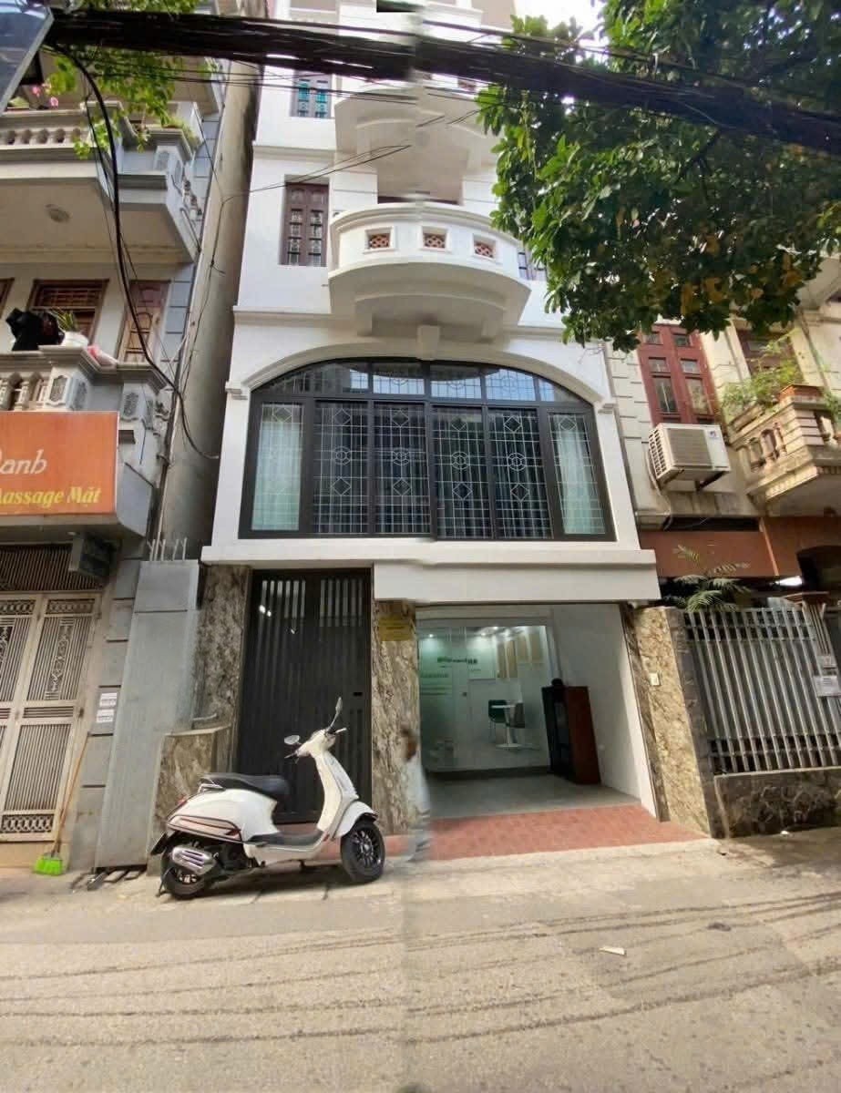 NGÕ PHỐ - LẠC LONG QUÂN ĐẸP BẬC NHẤT TÂY HỒ -Ô TÔ- KINH DOANH- NHÀ MẶT NGÕ THÔNG TỨ BỀ - THÍCH HỢP VỪA KINH DOANH , Ở VÀ CHO THUÊ GIÁ15.2 TỶ...