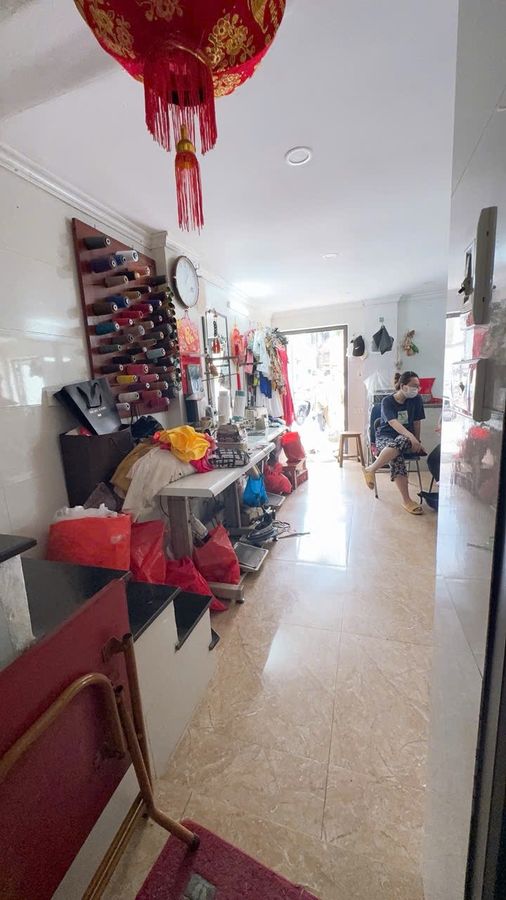 MẶT PHỐ Ô CHỢ DỪA KÉO DÀI - CHỦ TẶNG GPXD 5 TẦNG - MẶT PHỐ VIP QUY HOẠCH ỔN ĐỊNH - NỞ HẬU NHẸ