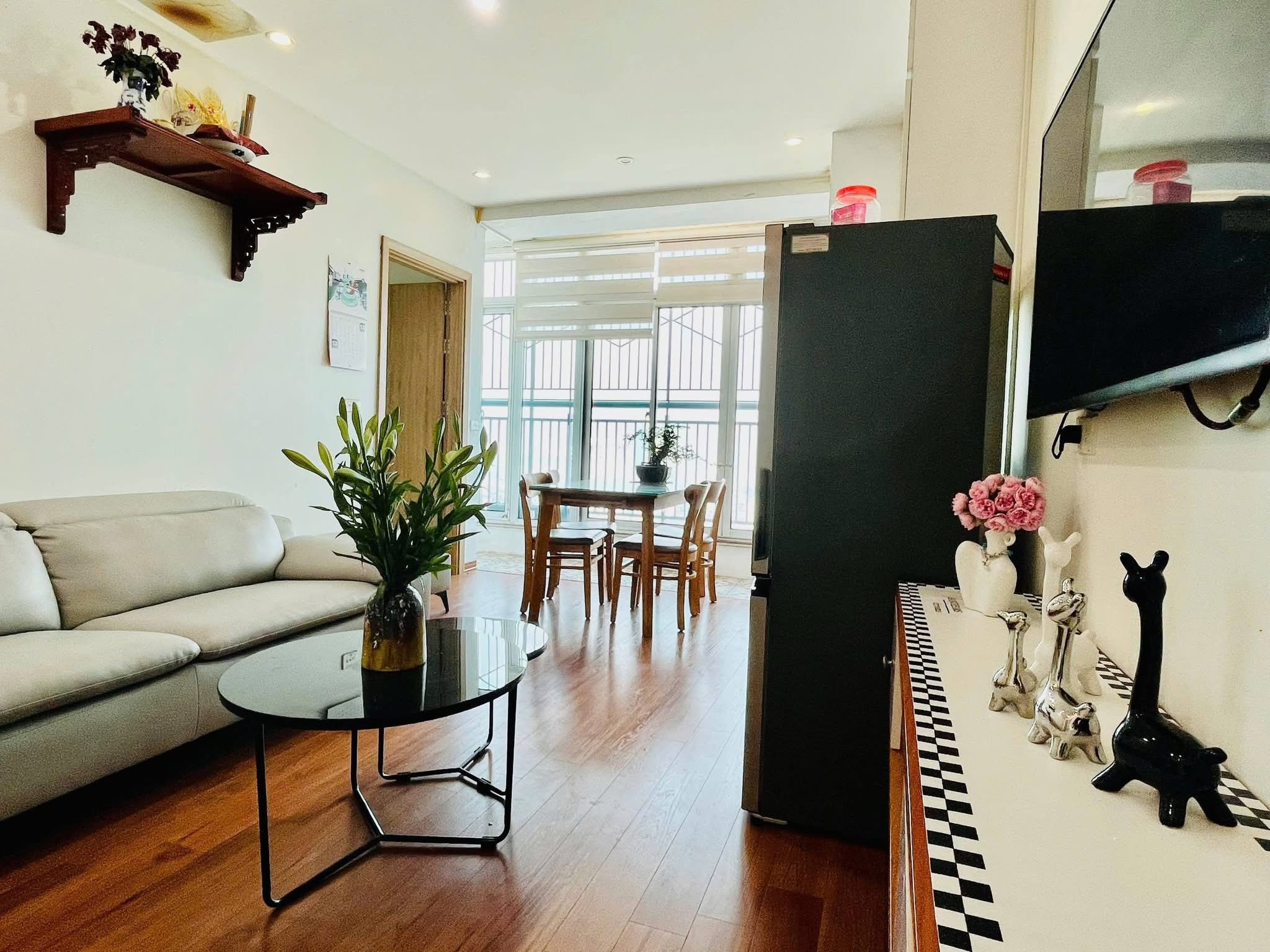 BÁN CĂN HỘ CHUNG CƯ MOMOTA 151A NGUYỄN ĐỨC CẢNH HOÀNG MAI - 71M 2PN - NHỈNH 5 TỶ SĐCC GẦN HỒ ĐỀN LỪ NHÀ ĐẸP FULL NỘI THẤT