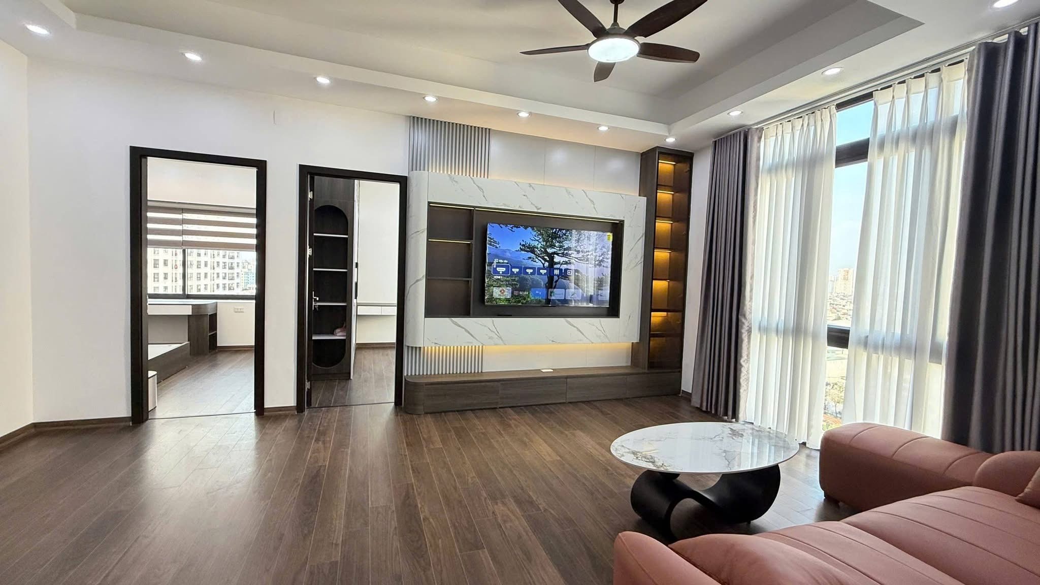 BÁN CĂN HỘ CHUNG CƯ LICOGI 12 SỐ 21 ĐẠI TỪ HOÀNG MAI - 115M 4PN - CĂN GÓC SĐCC FULL NỘI THẤT GẦN HỒ LINH ĐÀM