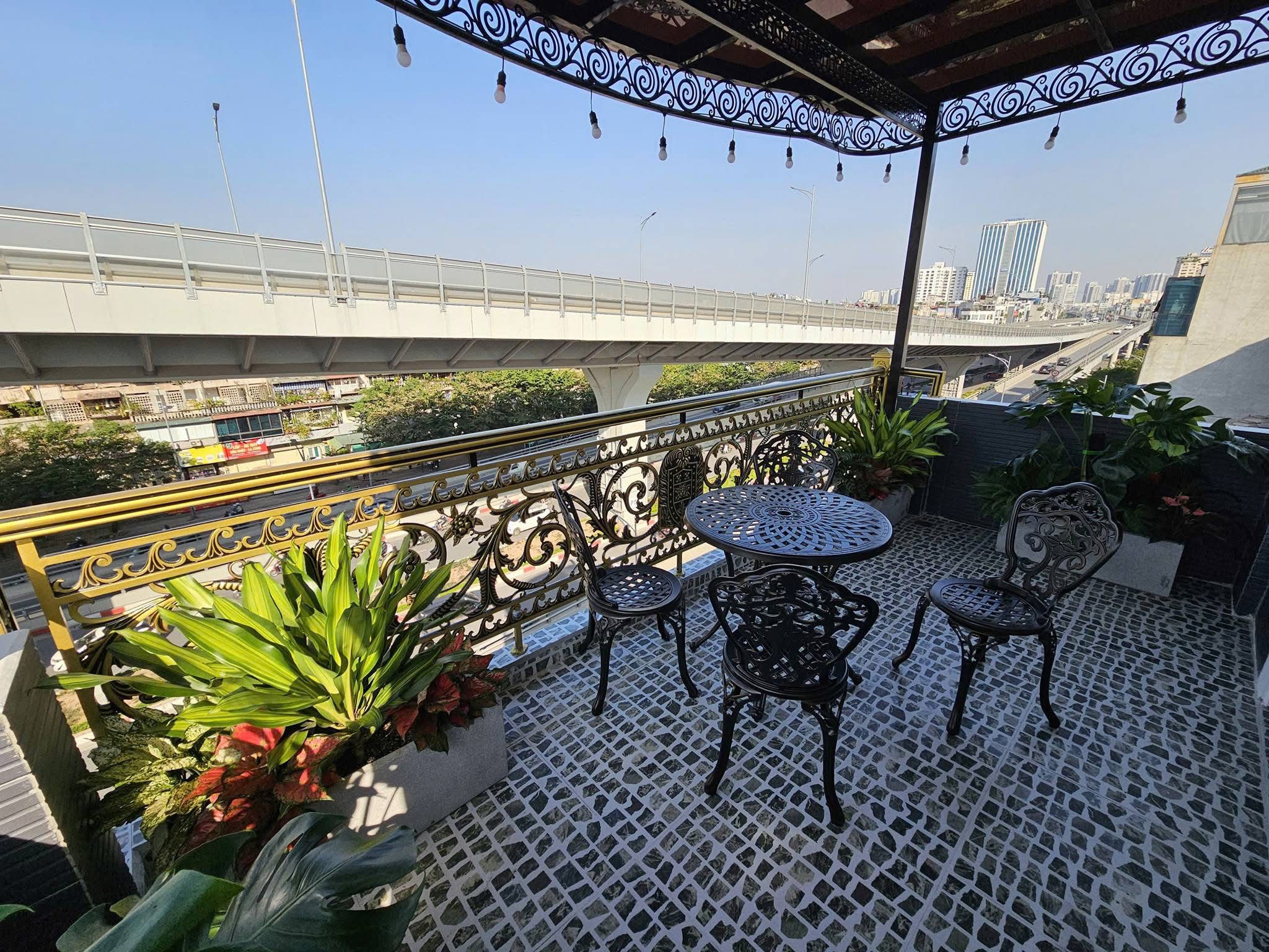 Bán Nhà Mặt Phố Đại La - Phố Vọng - Hai Bà Trưng - Nhà Mới Tinh - 7 Tầng Thang Máy - Kinh Doanh Đỉnh - PCCC Tiêu Chuẩn - Siêu Hiếm