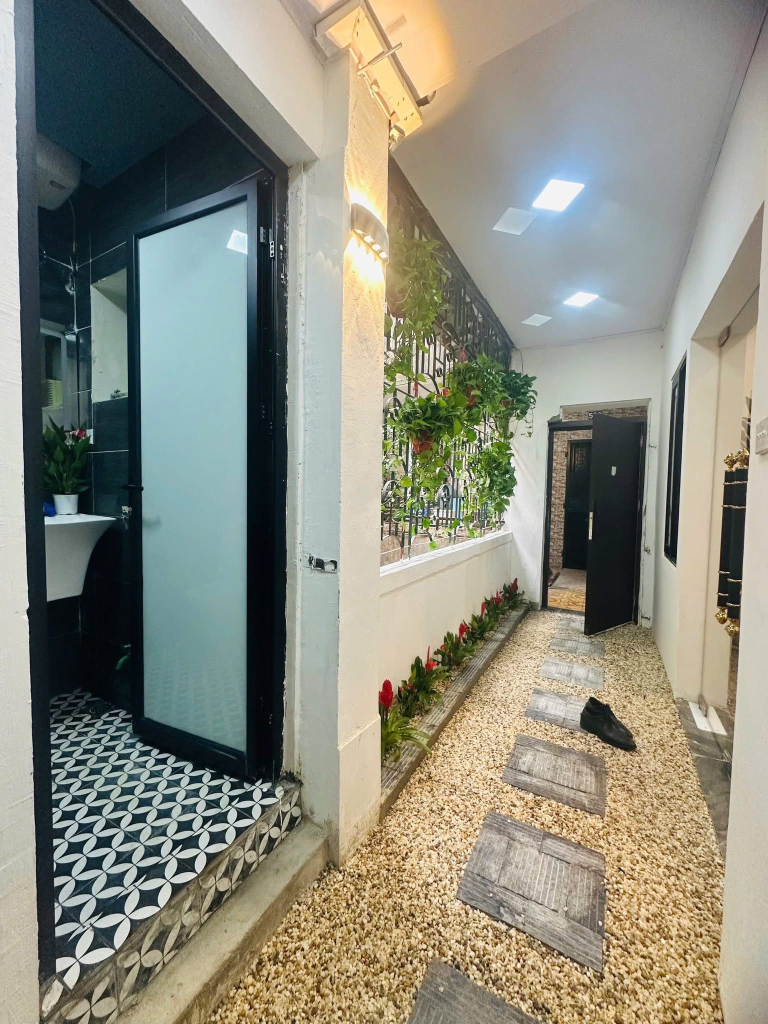 BÁN CĂN HỘ TẬP THỂ VỌNG HÀ HOÀN KIẾM - 80M 3PN - NHỈNH 3 TỶ SĐCC NHÀ ĐẸP Ở NGAY 500M RA HỒ GƯƠM