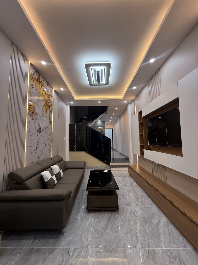 # Kiệt gần Núi Thành Khu Quảng Trường, 62m2, 2 tầng hiện đại, 4.x tỷ