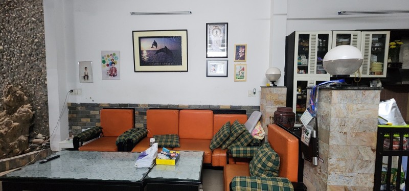 ♣ 2 MT Nguyễn Tất Thành Hải Châu, 125m2, 4 tầng cứng, xịn sò, 18.x nhỏ