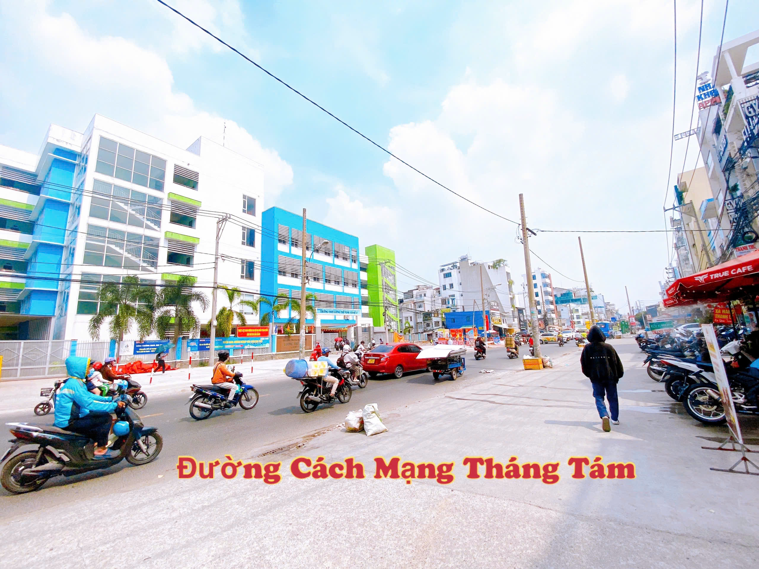 Nhà QUẬN TÂN BÌNH - Cách Mạng Tháng Tám - 3.5 x 13m (43 m2) - 5.2 tỷ