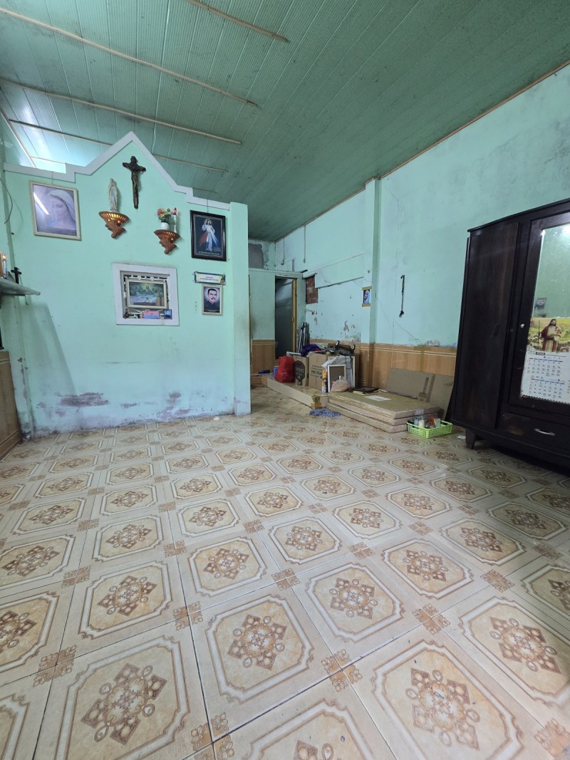 # Kiệt thông sát Bắc Đẩu, Ô tô đậu 20m, 40m2, ngang 4.5m vuông, 2.75 tỷ