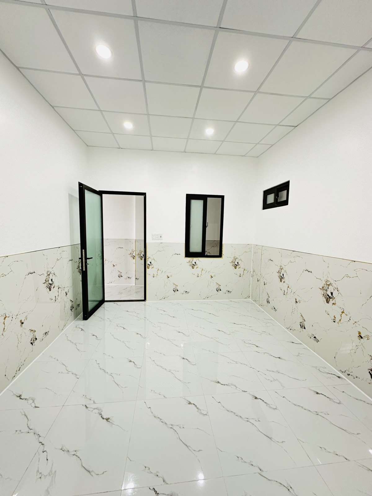 Bán nhà mặt tiền Nguyễn Phan Vinh view biển Tân Thành Hội An, 200m², giá 26 tỷ