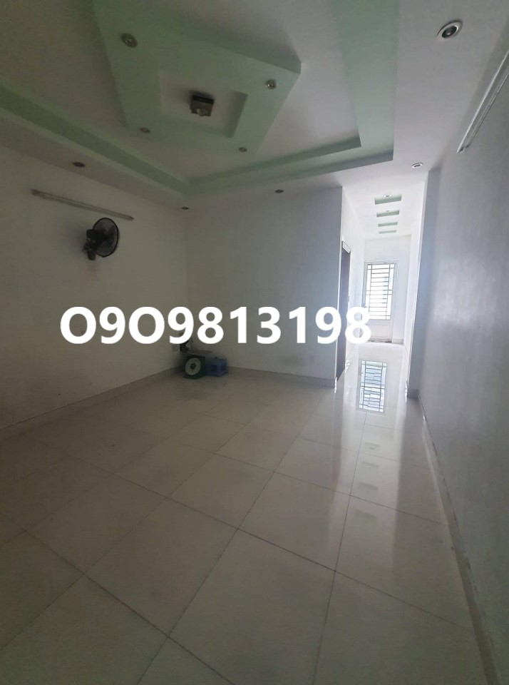 ♥️♥️♥️Bán Nhà P.Chánh Hưng Quận 8 Mặt Tiền Sầm Uất SHR.♥️♥️♥️