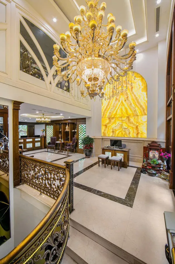 Bán nhà Khách sạn phố Kim Mã, quận Ba Đình, vị trí đắc địa 205m2, mặt tiền 9m, 9 tầng đẹp, hiện đại, dòng tiền cao