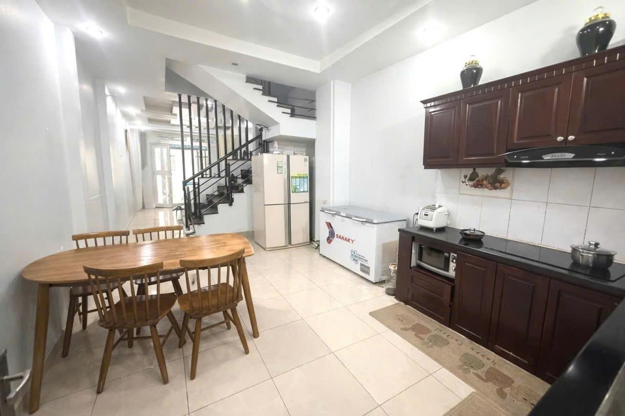 Bán nhà HXH Phan Văn Sửu, phường 13; Tân Bình (4*20), nhà 4 tầng