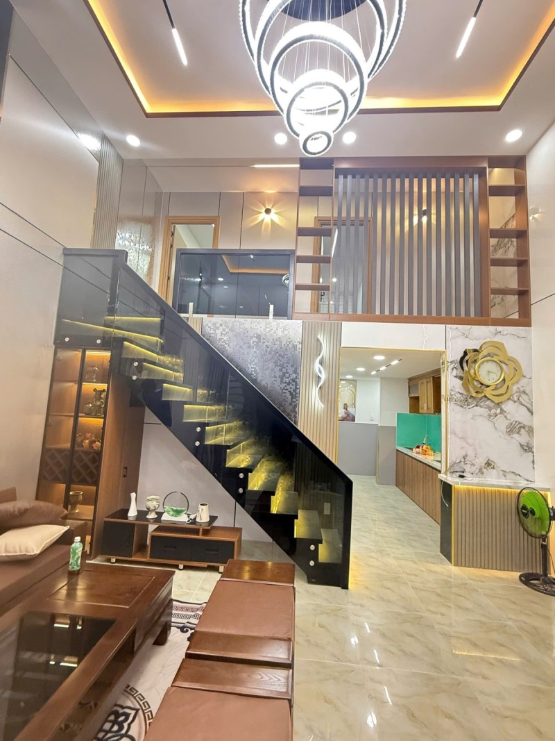 Bán nhà đường số 12, Tam Bình, Thủ Đức, TP HCM . DT 61m2, 2 tầng. Giá 5,09 tỷ, Sổ Hồng, Liên hệ 0933125879!