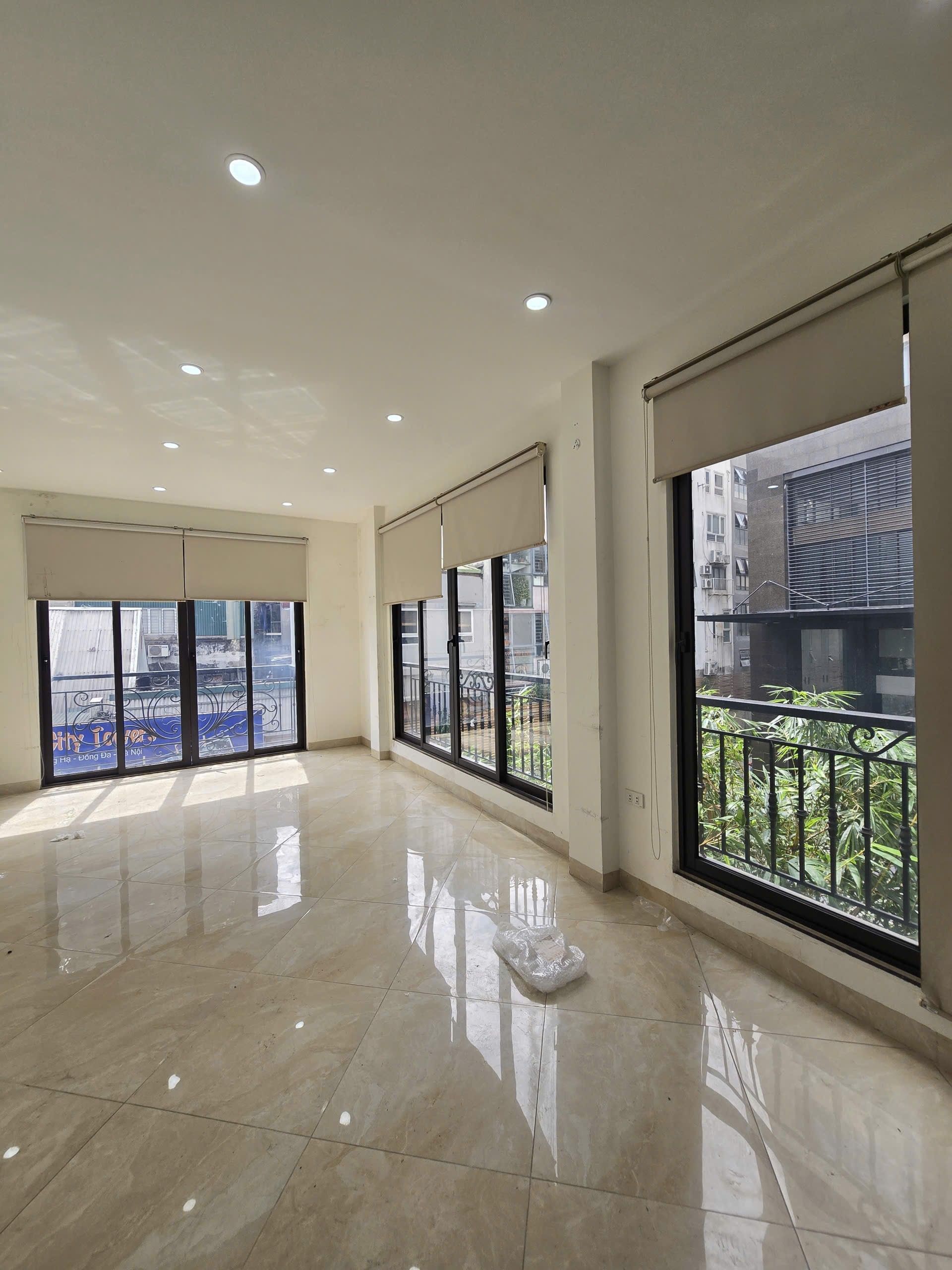 LÔ GÓC SKY CITY LÁNG HẠ – 6 TẦNG THANG MÁY – DÒNG TIỀN SẴN – KINH DOANH ĐỈNH ĐỐNG ĐA