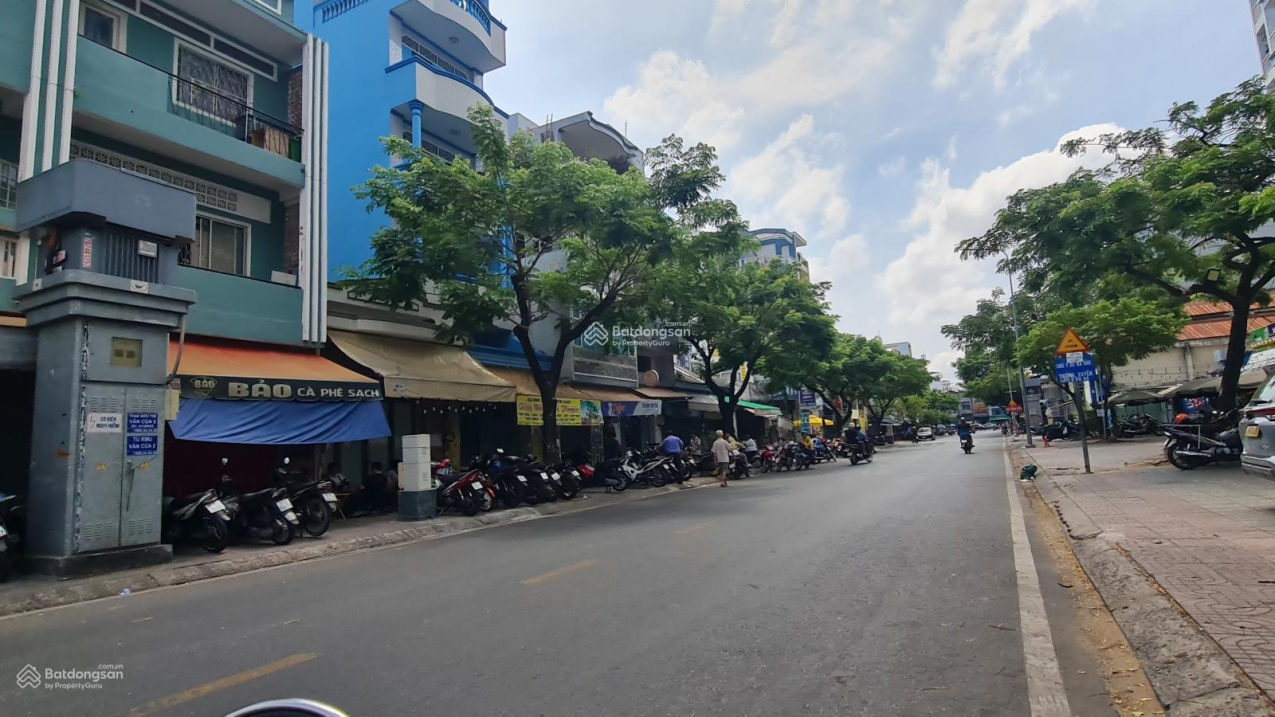 HIẾM !!! mặt tiền Quận 8, ngang khủng 4.5x20m - Khu vực xây 7 tầng. Gọi ngay 0939345129