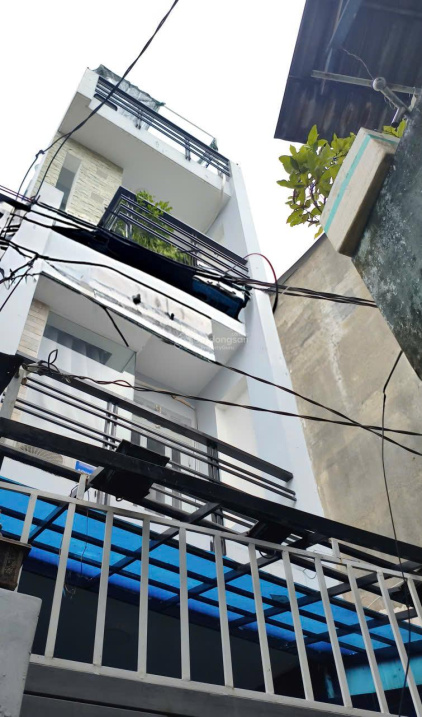 NHÀ ĐẸP LƯƠNG VĂN CAN 4 TẦNG 6 PHÒNG 56m2 CHỈ NHỈNH 4 TỶ