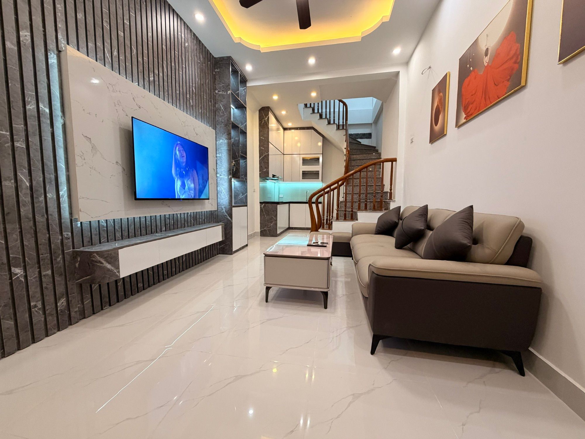 BÁN GẤP – GIÁP NHỊ – TRUNG TÂM HOÀNG MAI – HAI MẶT THOÁNG – 31M² × 5 TẦNG – 7.35 TỶ