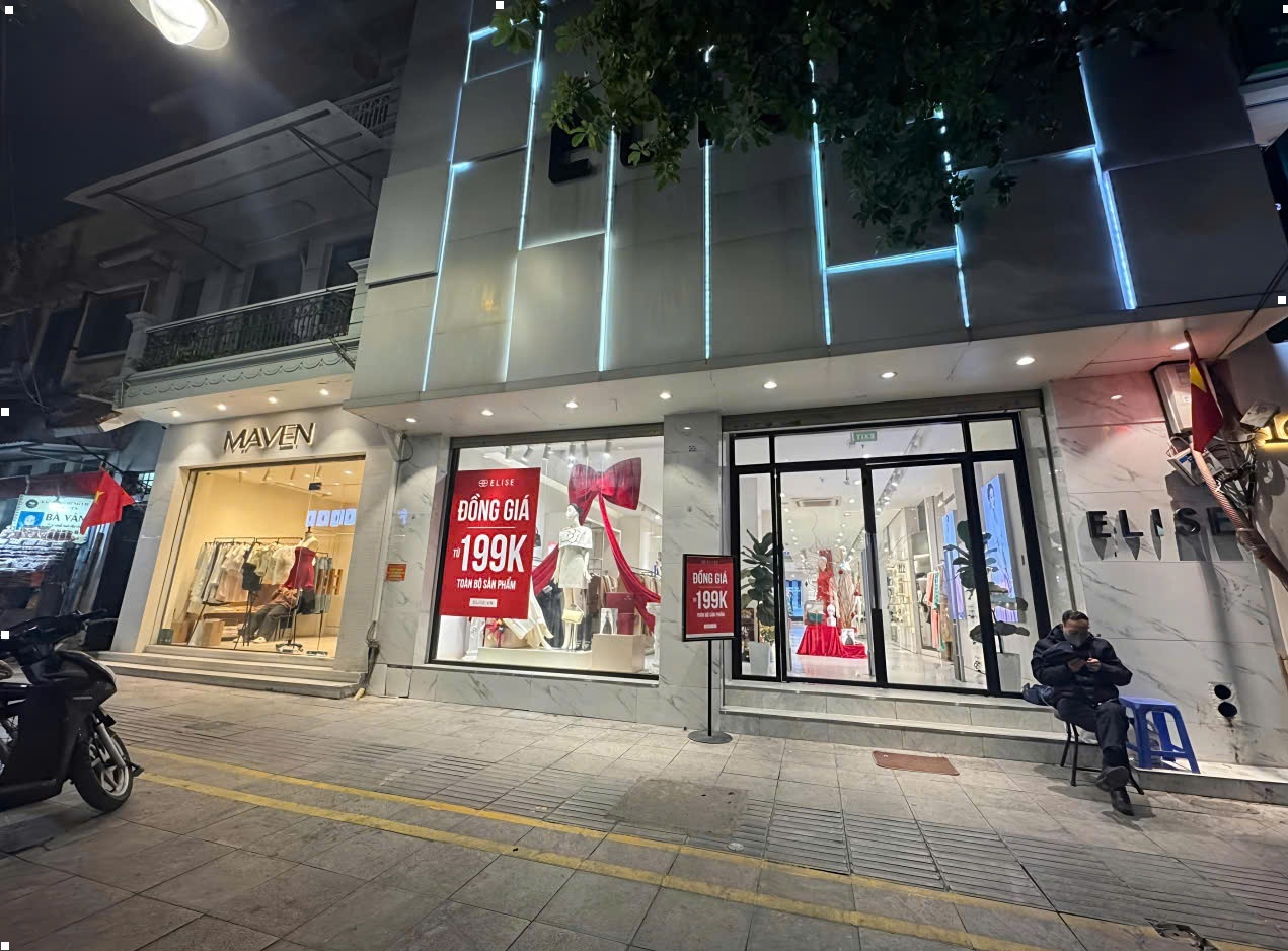 CHO THUÊ NHÀ ĐƯỜNG CẦU GIẤY CẦU GIẤY HÀ NỘI Diện tích: 260m2 Mặt tiền : 10m