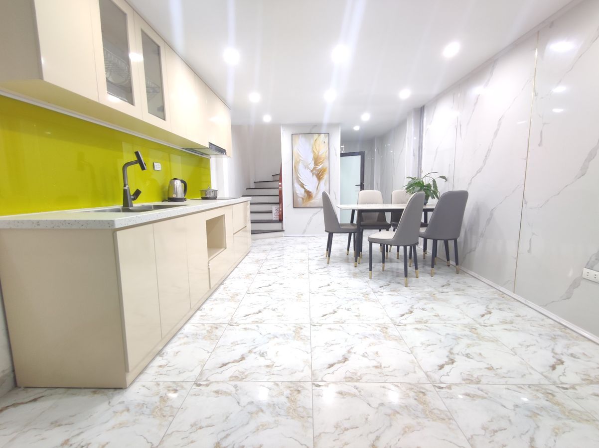 BÁN GẤP NHÀ BẰNG LIỆT – LINH ĐÀM – NHÀ MỚI 5 TẦNG BTCT – KHU ĐÔ THỊ XANH – 30M² × 5 TẦNG – 8.4 TỶ