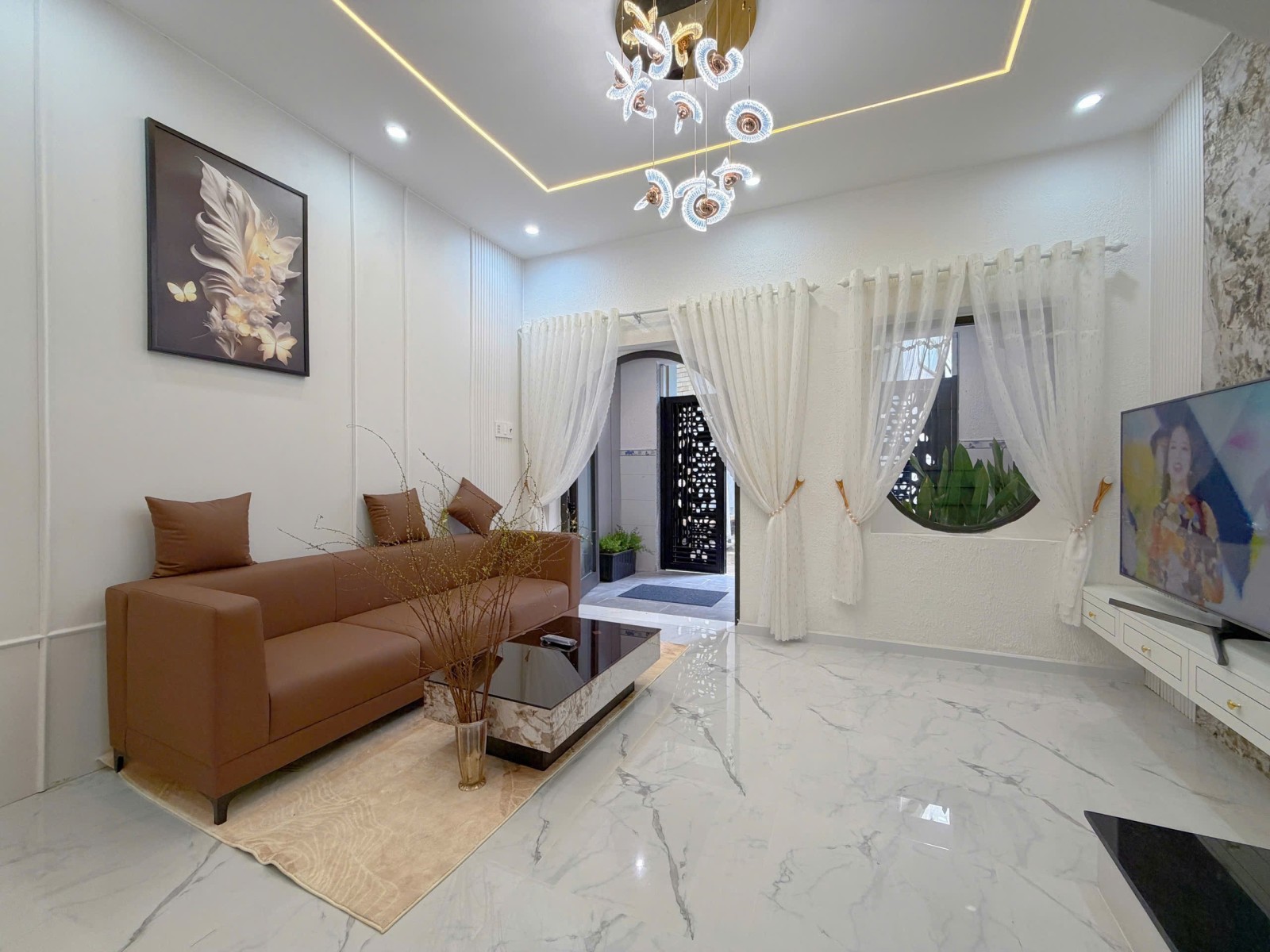 Nhà Điện Biên Phủ 56m2, 2 tầng, 3PN, gần CV 29/3, giá 4,5 tỷ