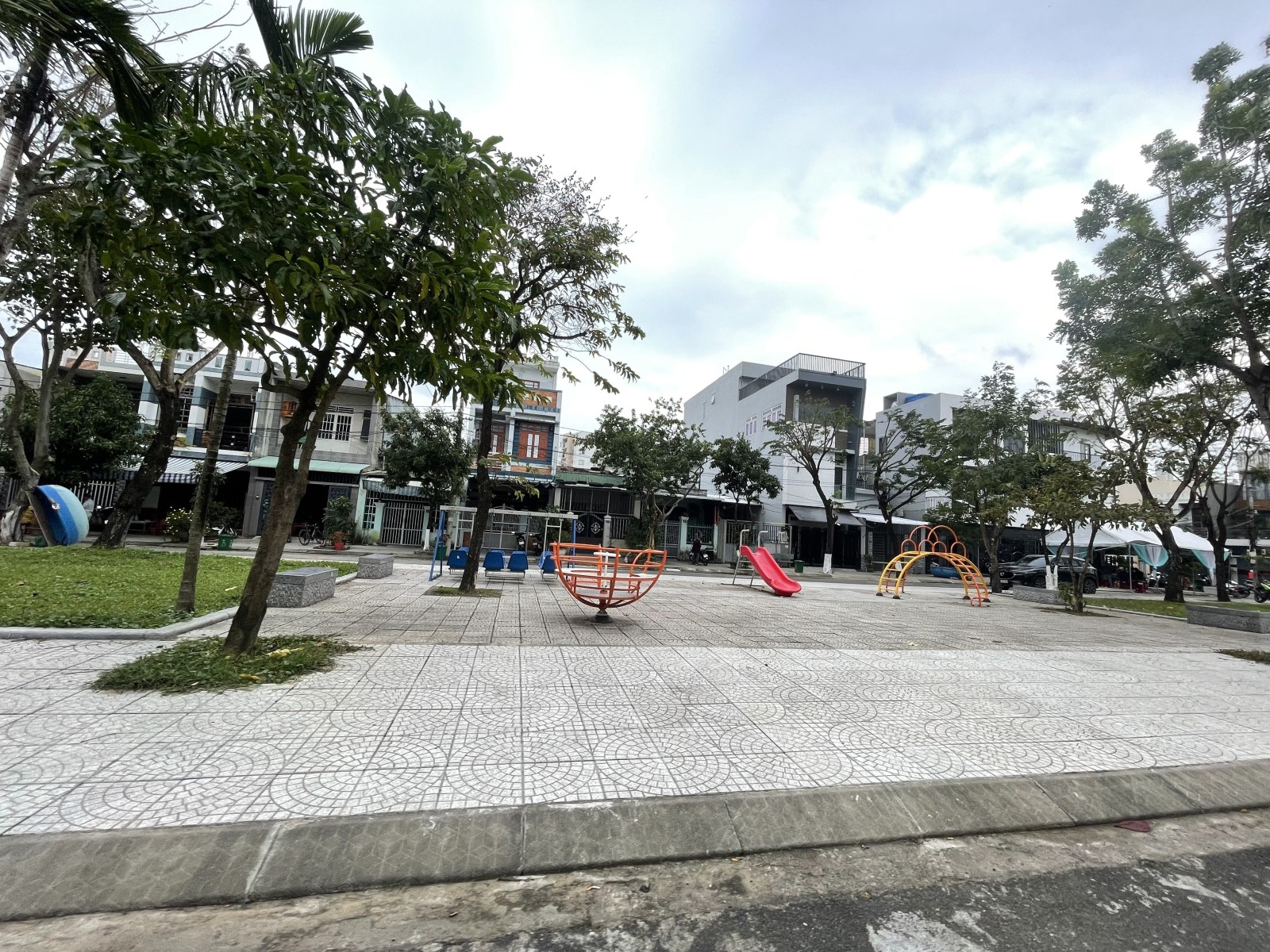 Bán đất tặng nhà cấp 4, Cổ Mân 9 Sơn Trà 86m² giá 6 tỷ, gần công viên