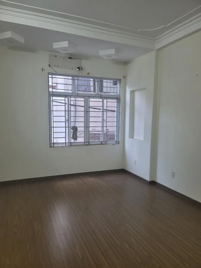 BÁN NHÀ ĐỊNH CÔNG HẠ – NHÀ DÂN XÂY Ở – 2 THOÁNG – NGÕ THÔNG – NHÀ ĐẸP – GẦN TRUNG TÂM – 54M² × 5 TẦNG – 5.15 TỶ