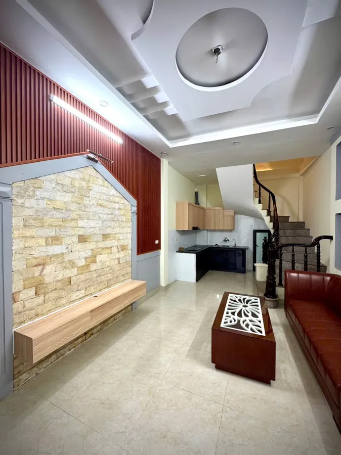 BÁN GẤP NHÀ HOÀNG MAI – LÔ GÓC 3 THOÁNG VĨNH VIỄN – GẦN MẶT PHỐ – AN SINH TỐT – 31M² × 4 TẦNG – 7.9 TỶ