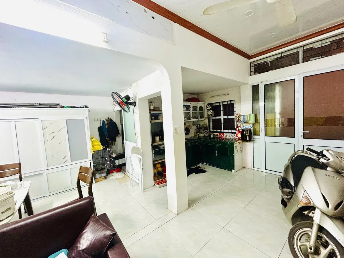 [BÁN GẤP] NHÀ NGUYỄN KHOÁI 40M² – 3 TẦNG – MT 6.2M – GẦN Ô TÔ – GIÁ 8 TỶ