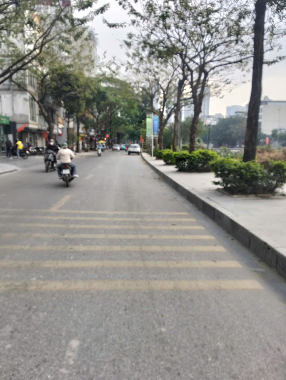 Bán Nhà Mặt Phố Vũ Tông Phan 76m x 6 Tầng MT 5.9m View Sông Vỉa Hè K/D 45 Tỷ