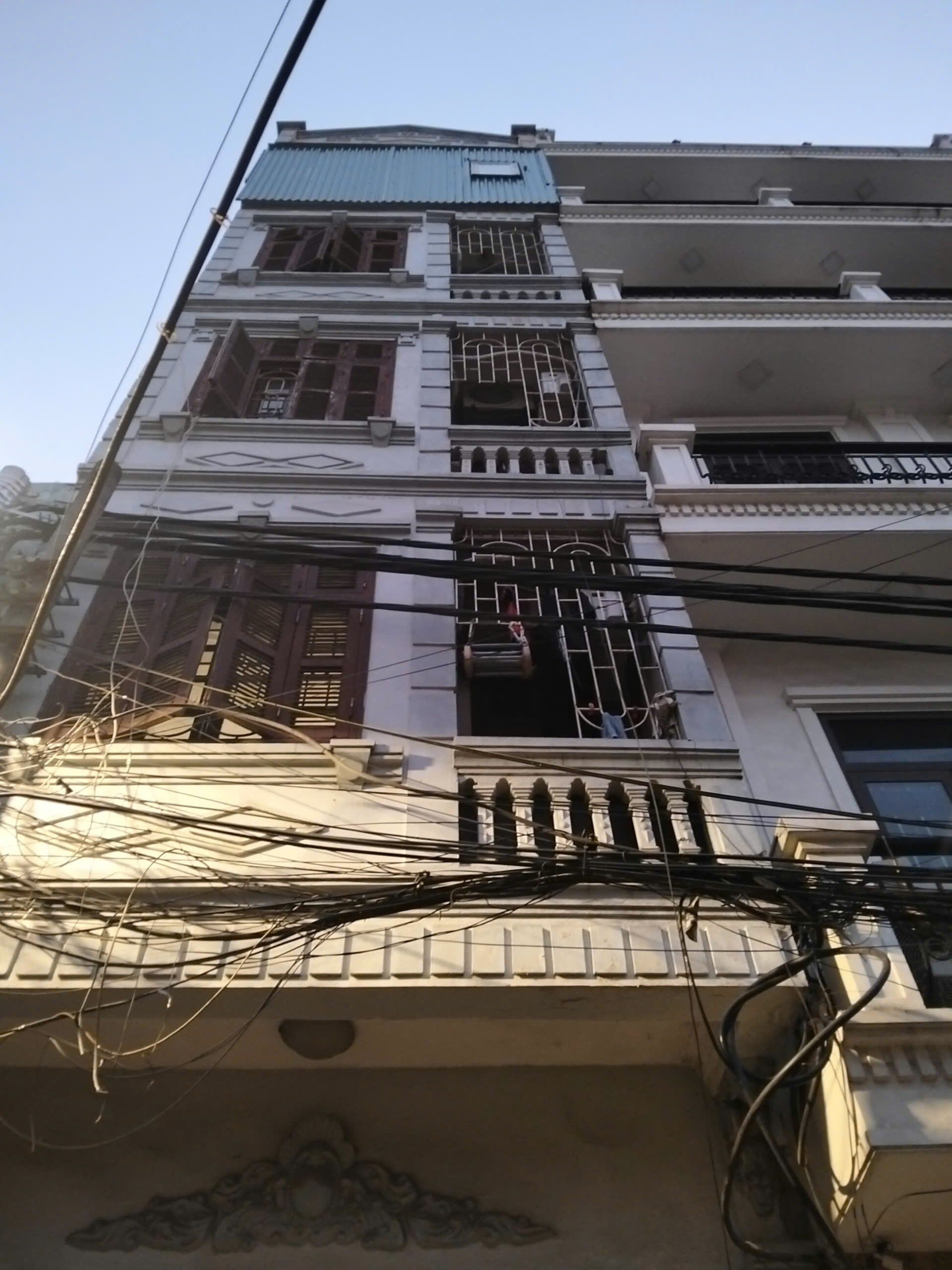 Bán Nhà Phố Vũ Thông Phan Phường Khương Đình 41m x 5 Tầng MT 3.8m Ô Tô K/D 14.5 Tỷ