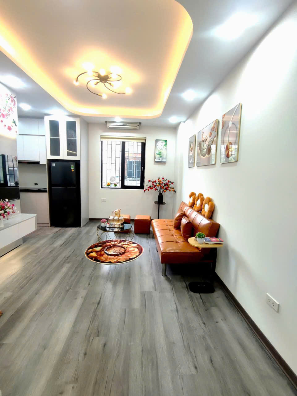 BÁN CĂN HỘ KĐT NAM TRUNG YÊN CẦU GIẤY 45M GIÁ 5,15 TỶ – 2 NGỦ – FULL NỘI THẤT CAO CẤP