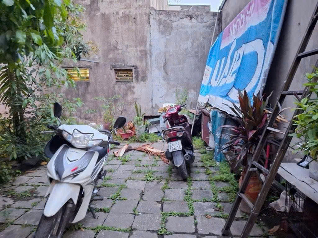 Bán đất ngõ 254 vĩnh hưng 77M VF3 đỗ cửa 2 thoáng hoàng mai