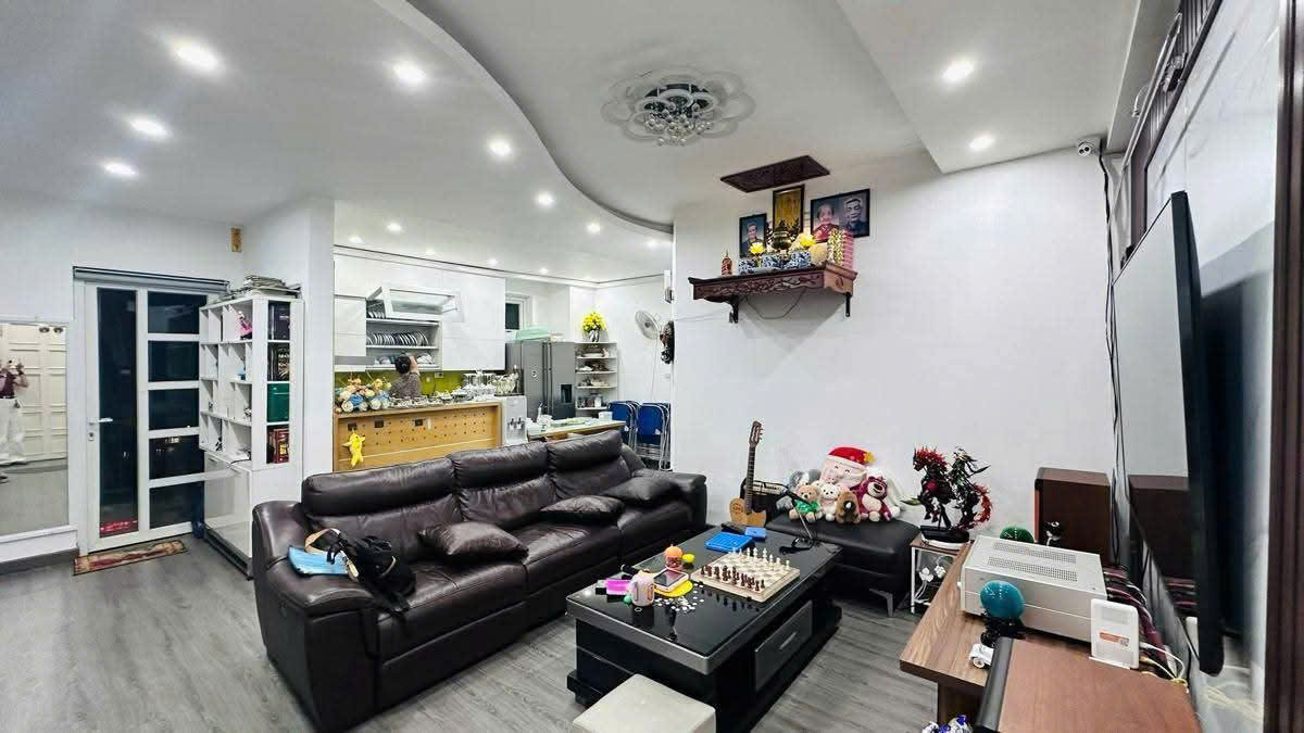 BÁN CĂN HỘ 137 NGUYỄN NGỌC VŨ CẦU GIẤY 113M, GIÁ 9 TỶ – CĂN GÓC – 3 NGỦ – VIEW ĐẸP.