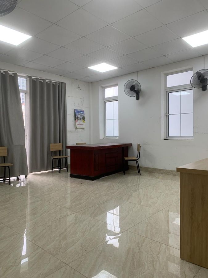 Bán Nhà BT Nguyễn Huy Tưởng. Thanh Xuân. Ô Tô. Vỉa Hè. DT 260m2. MT 13m. Giá 94.5 Tỷ.