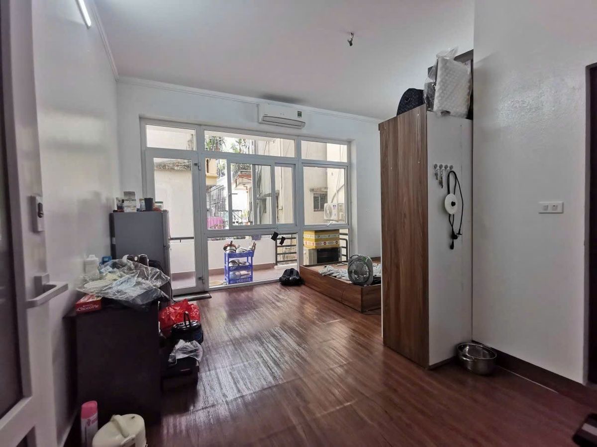 Bán Nhà 2 Mặt Ngõ Nguyễn Khang. Cầu Giấy. Ô Tô. DT 53m2. MT 4.2m. 5 Tầng. Giá 12.4 Tỷ