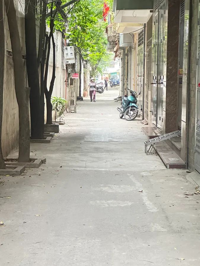 Bán Nhà Khuất Duy Tiến. Thanh Xuân. Ô Tô. DT 50m2. MT 4.2m. 4 Tầng. Giá 17.4 Tỷ.