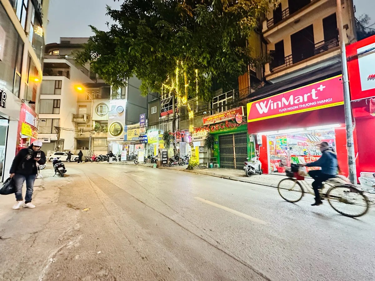 BÁN NHÀ MẶT PHỐ TRẦN QUỐC VƯỢNG – CẦU GIẤY | 64M² – 5 TẦNG – MT 4.5M | 43.5 TỶ