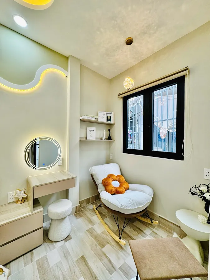 Nhà bán HXH Ni Sư Huỳnh Liên gần 30m2 Tân Bình 3 tầng giá chỉ 2,85 tỷ.