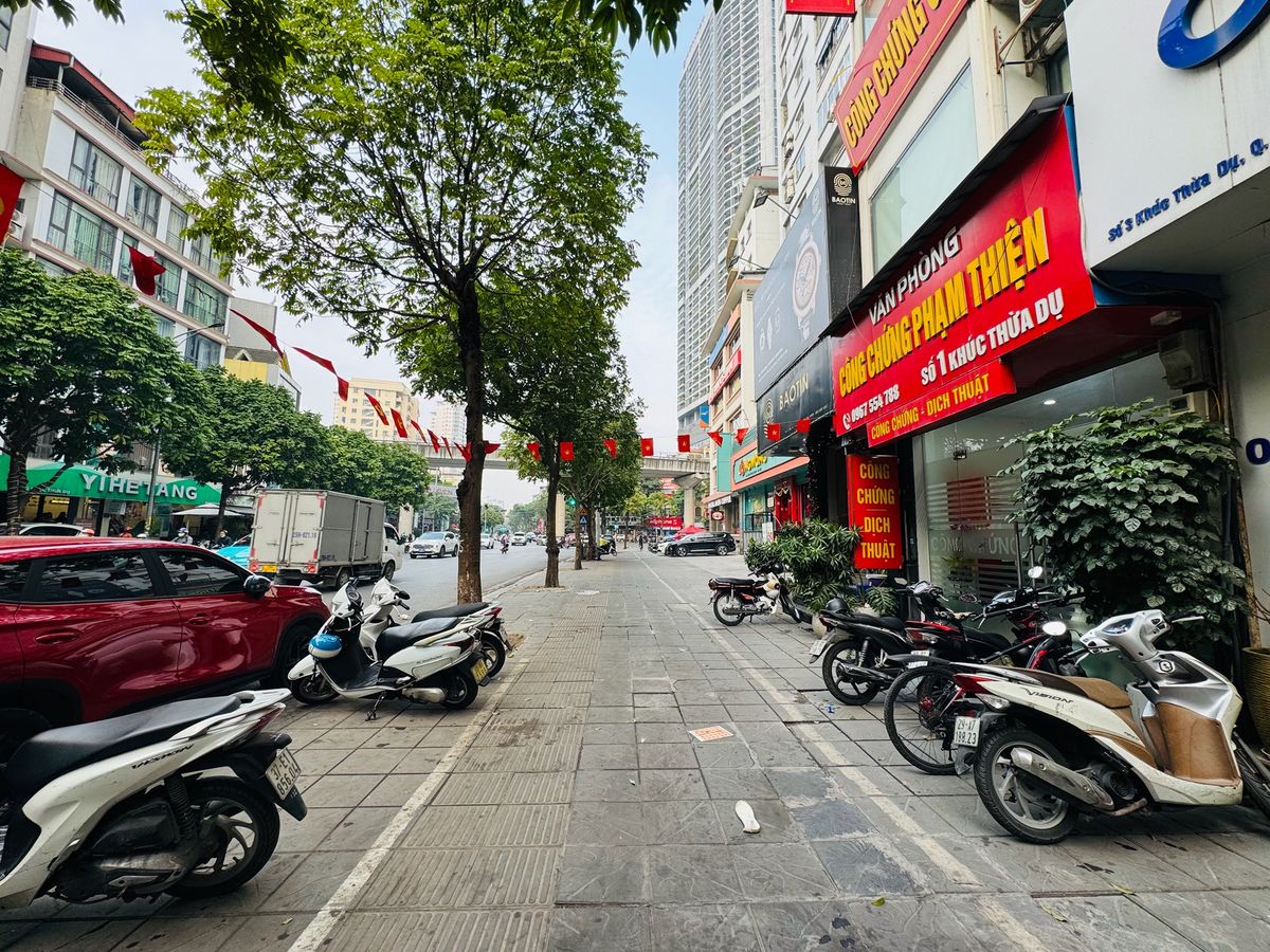 Bán nhà mặt phố Khúc Thừa Dụ – Cầu Giấy | 36m² | 7 tầng thang máy | Lô góc | Dòng tiền 80tr/tháng | 33.5 tỷ