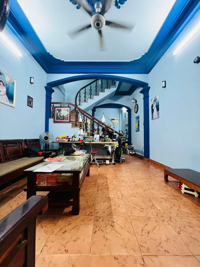 NHÀ DÂN XÂY MẶT TIỀN 4M – KIM GIANG, HOÀNG MAI - CHỈ ~5M RA ĐƯỜNG Ô TÔ - 25M RA PHỐ KIM GIANG - KHU DÂN TRÍ CAO – AN SINH TỐT – Ở CỰC SƯỚNG