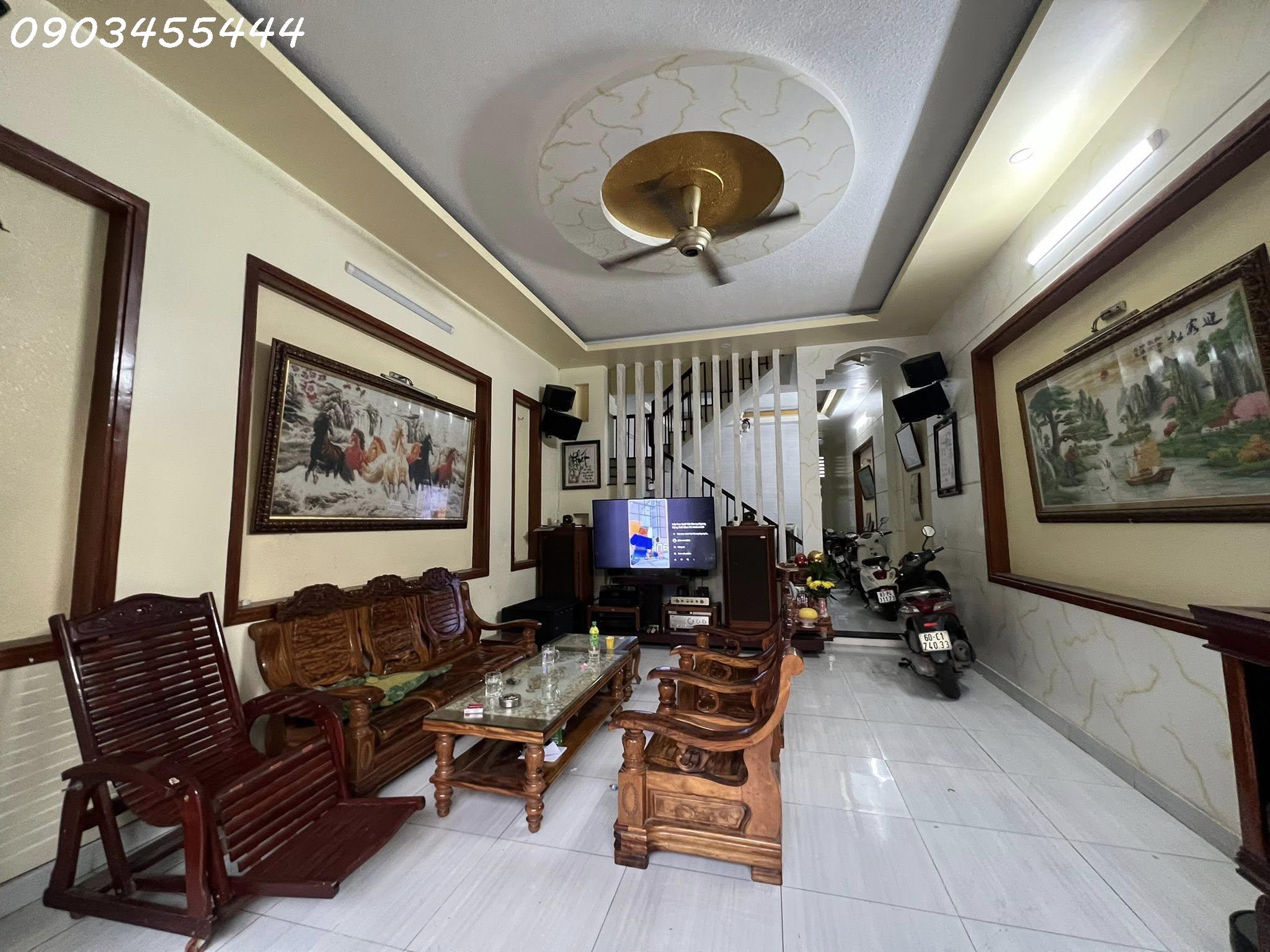 Bán nhà mặt phố KDC Tân Bình, 130m2, 5m x 26m, sát KCN, 6.3 tỷ, Dĩ An