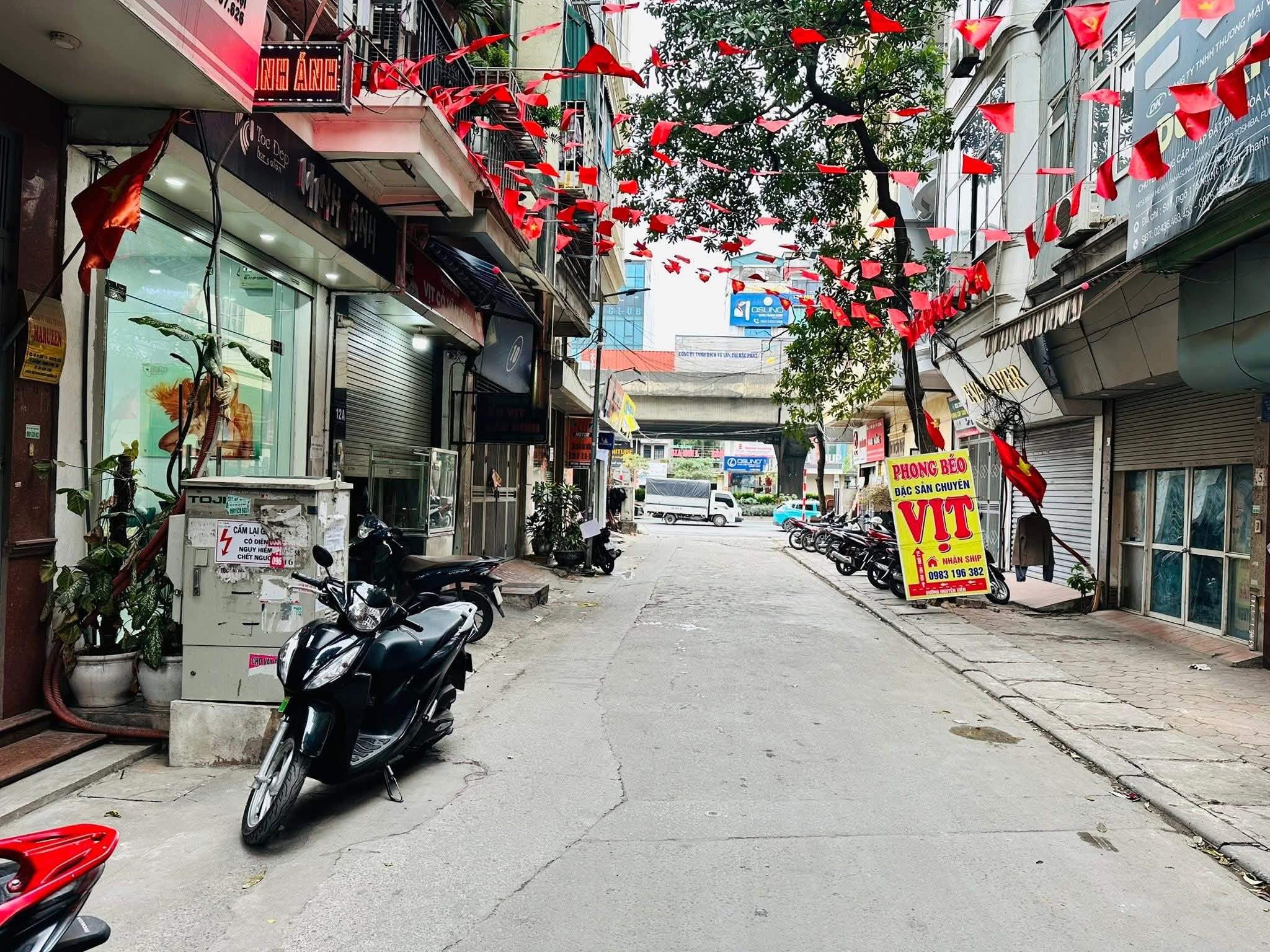 Cần bán gấp, Phân lô Nguyễn Xiển- 38m*5 tầng- Ngõ vỉa hè, oto tránh- Kinh doanh. Giá 15,4 tỷ