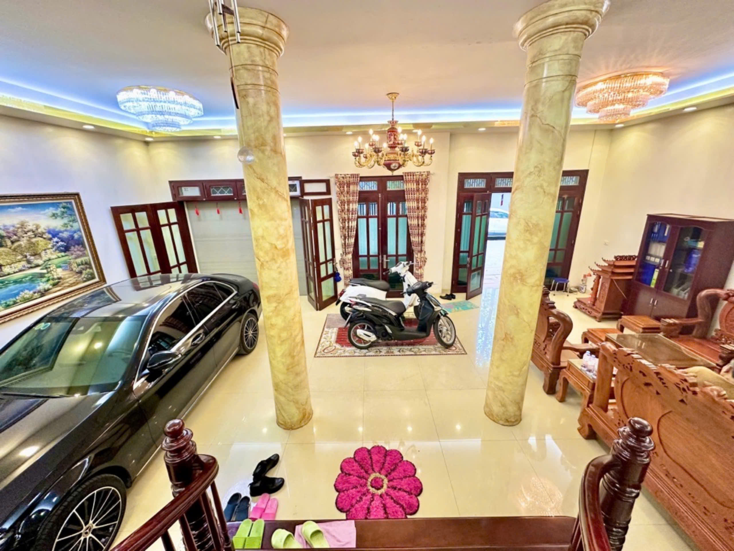 Giá đầu tư, bán biệt thự khu Võng Thị Tây Hồ, ô tô vào nhà, 120m chỉ 34 tỷ